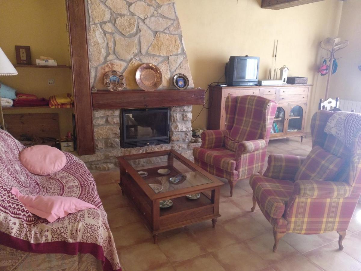 Casa Rural Amador Villarroya de los Pinares Buitenkant foto