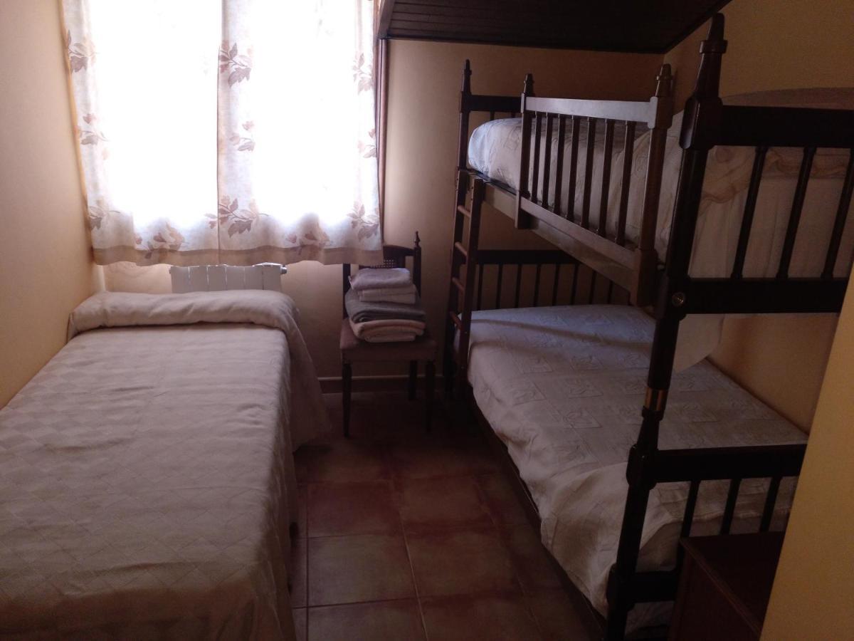 Casa Rural Amador Villarroya de los Pinares Buitenkant foto